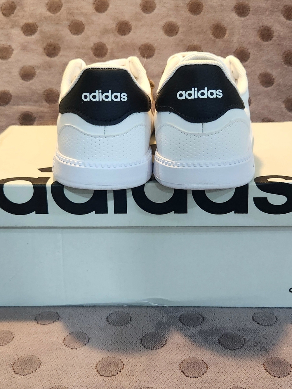 Adidas Women's Breaknet Sleek White/Black Size 9 NIB Sneakers - Picture 4 of 8